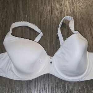 Victoria Secret Sz. 36C White Lined Demi Bra